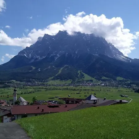 Garni Hochmoos Vendégház