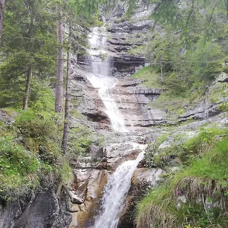 Garni Hochmoos Vendégház