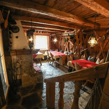 Guest house Garni Hochmoos Lermoos