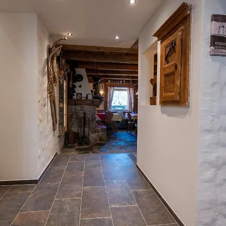 Garni Hochmoos Lermoos