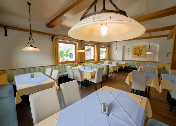 Pensionat Garni Hochmoos 3*