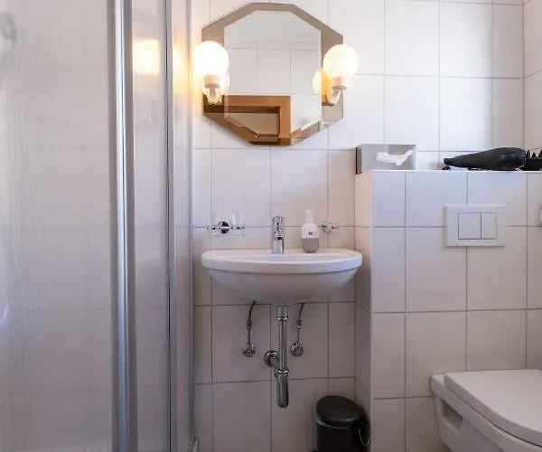 Konukevi Garni Hochmoos Lermoos