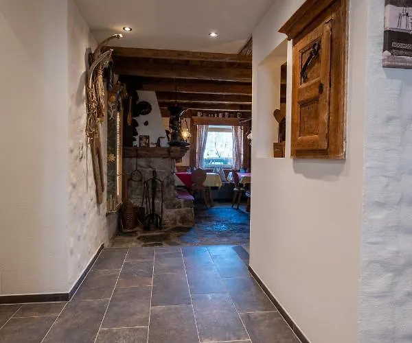 Garni Hochmoos Lermoos